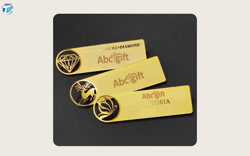 Ngoài in bình giữ nhiệt, máy còn có thể in logo doanh nghiệp